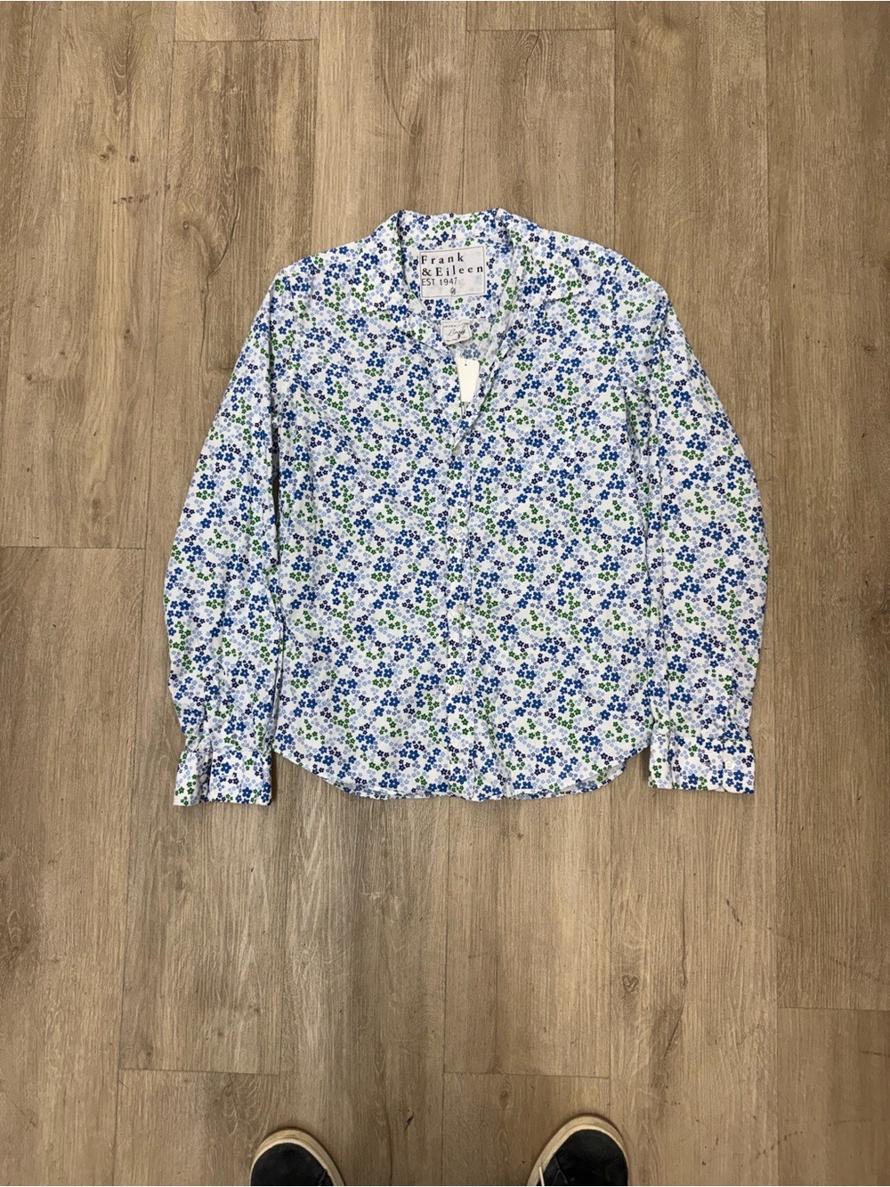 New Frank & Eileen Linen Floral Shirt Top Blue Green Button Long Sleeve Sz M